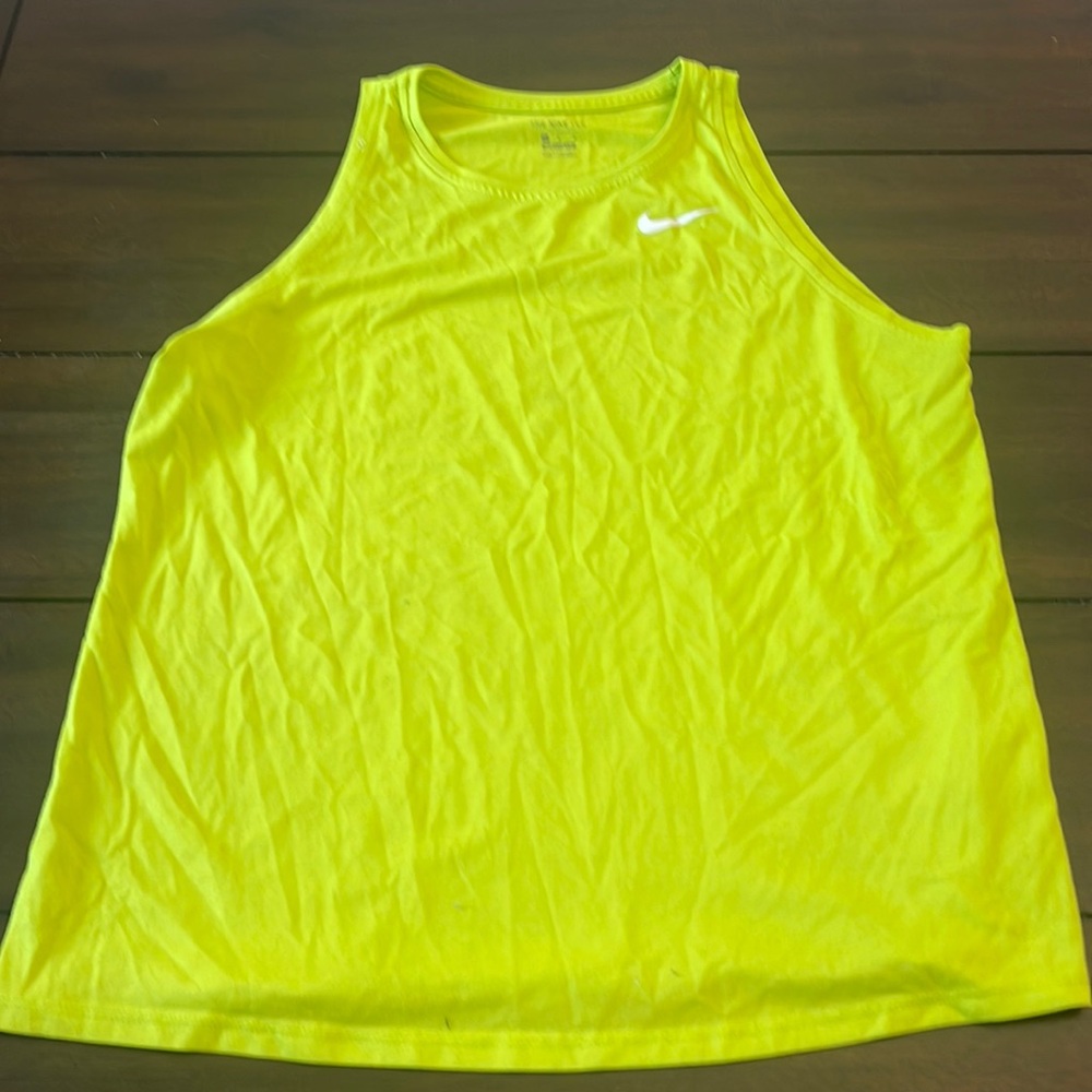 Nike Dri Fit tank like new, size large